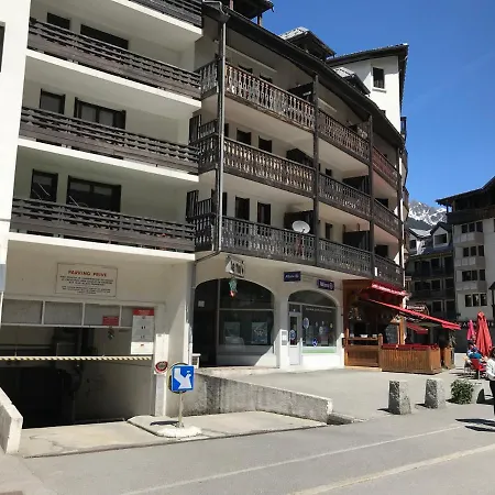 Aiguille Du Midi Studio *